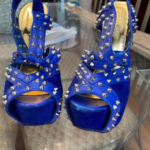 Blue Suede women’s shoes/sandals open toe.